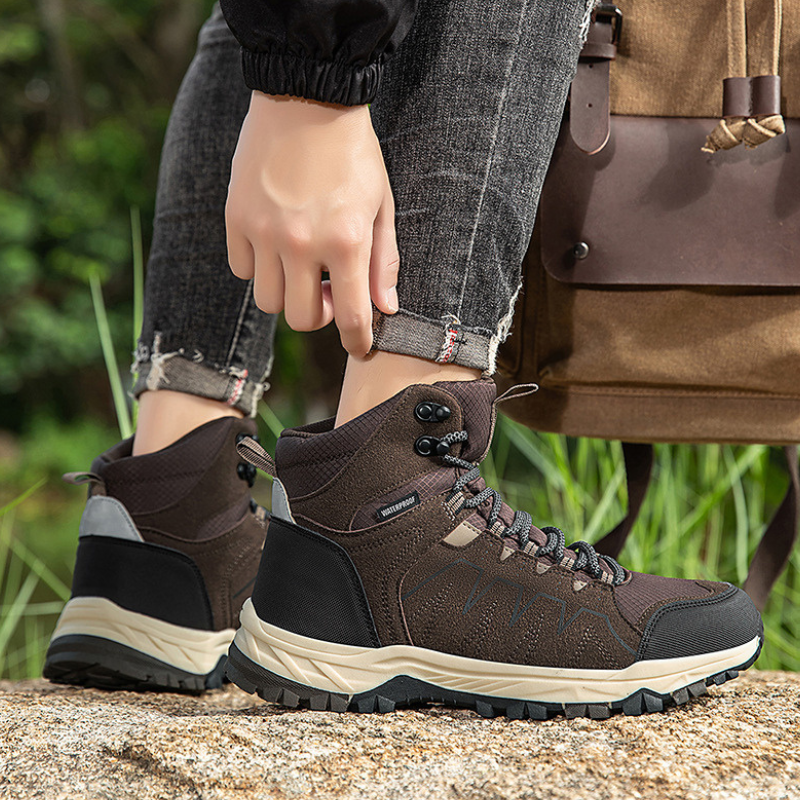 Wandelschoenen dames en heren enkelhoog waterafstotend