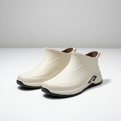Korte regenlaarzen heren in beige – productfoto op wit