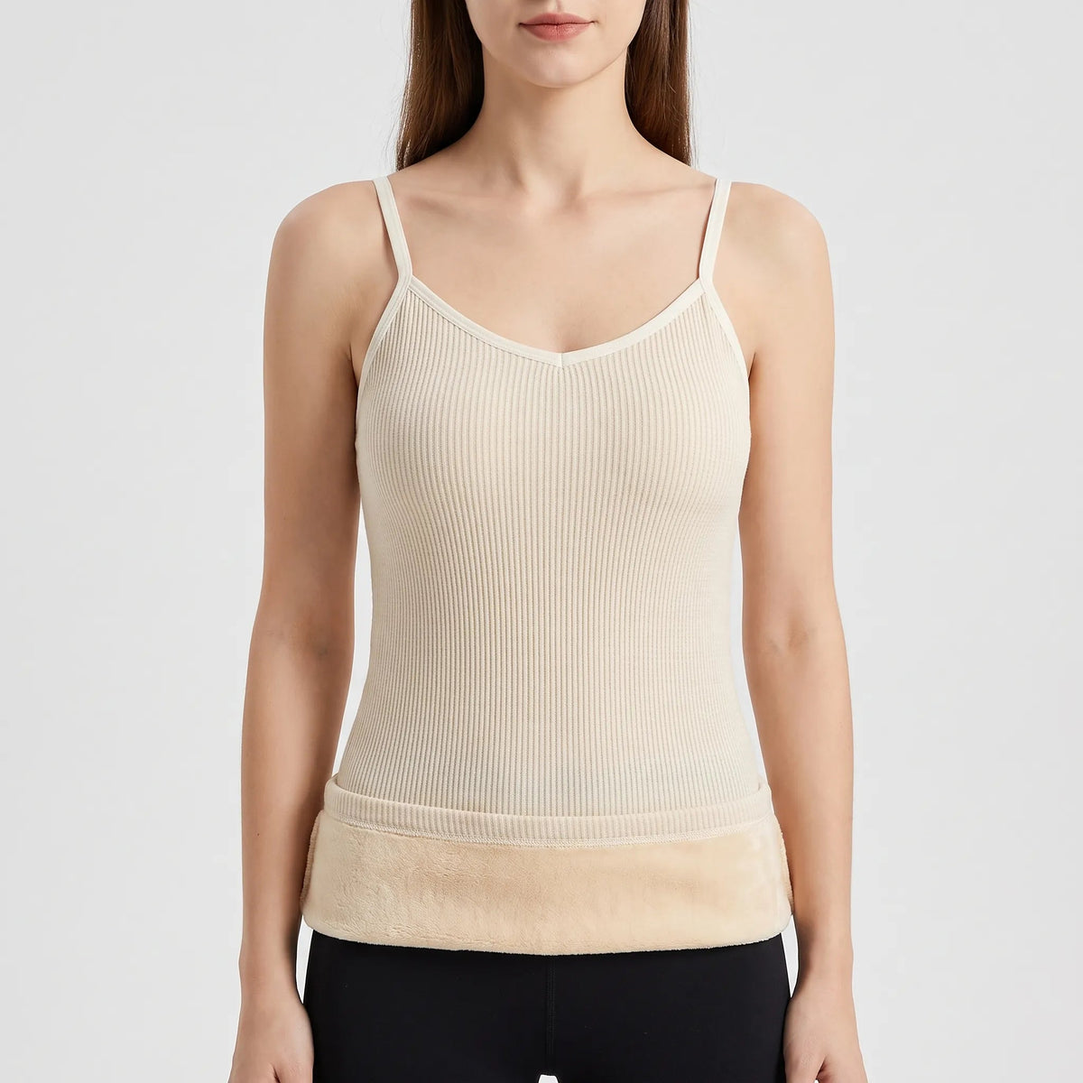 Thermo hemdje dames in crème – productfoto met V-hals
