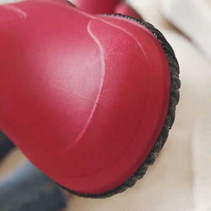 Korte regenlaarzen dames – close-up van de ronde neus en profielzool