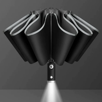 Stormparaplu zwart, ingeklapt met LED-lampje