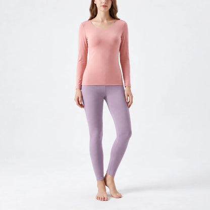 Thermo ondergoed dames Lavendel, legging – op model op lichte achtergrond