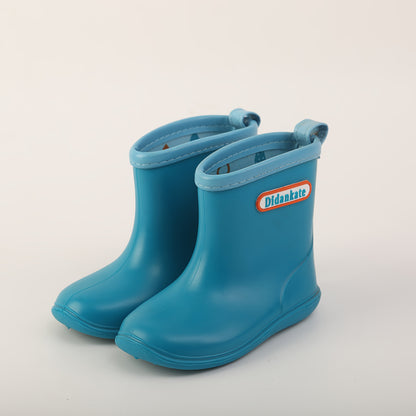 Regenlaarsjes kinderen in Scandinavisch design