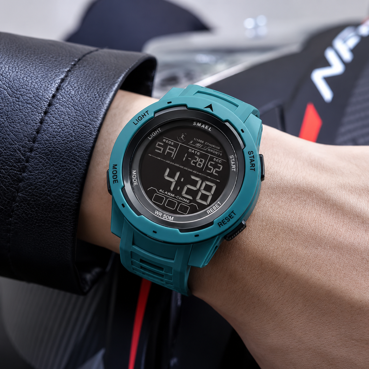 Heren Digitaal Sporthorloge – LED-verlichting – Stopwatch & Alarm
