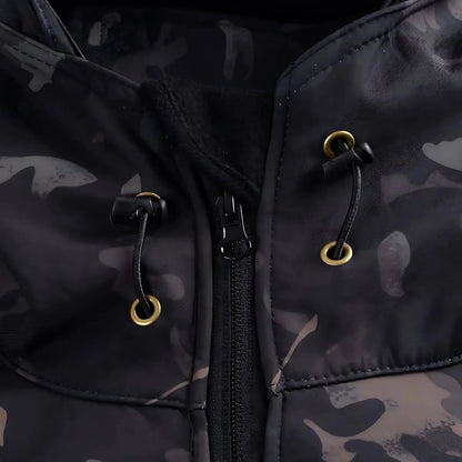 Gevoerde softshell jas heren met capuchon in camouflage
