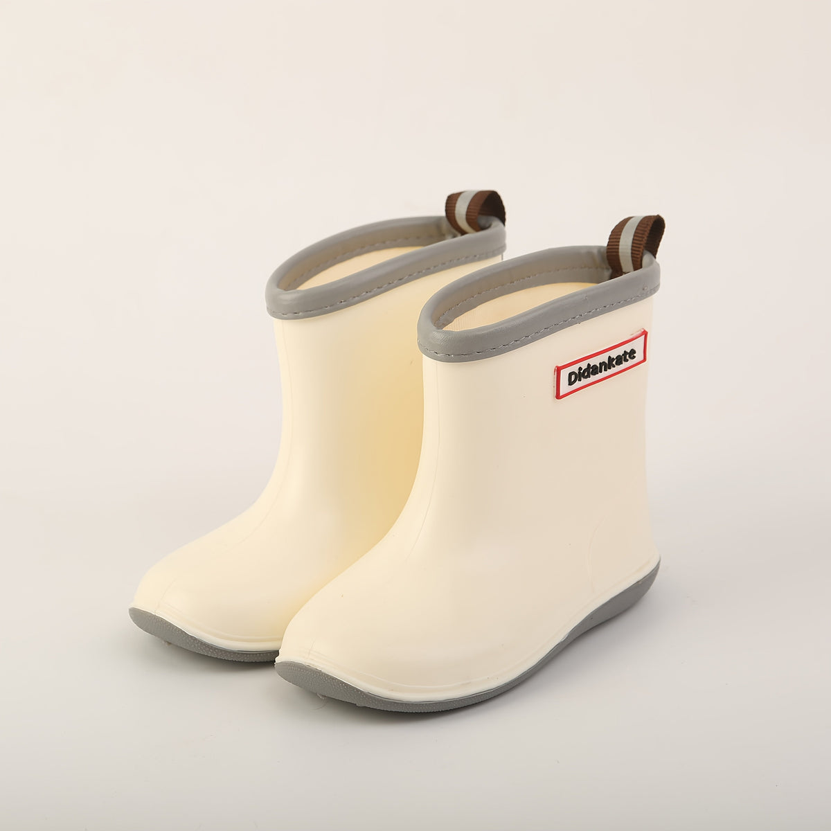 Regenlaarsjes kinderen in Scandinavisch design