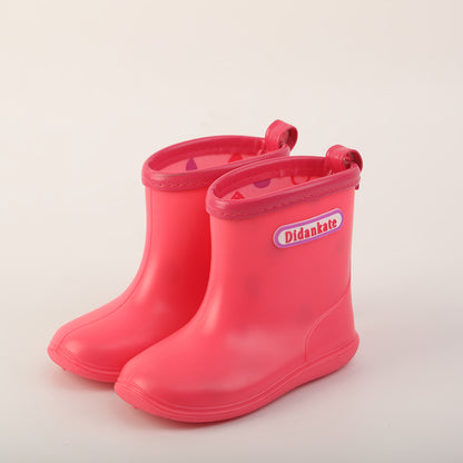 Regenlaarsjes kinderen in Scandinavisch design