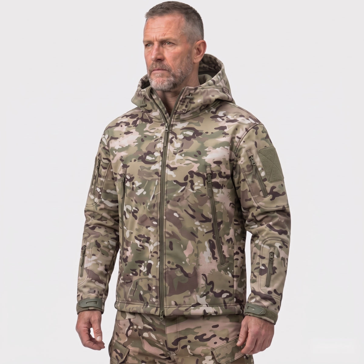 Softshell Jas Heren Camouflage – Camouflage OCP, gedragen, vooraanzicht