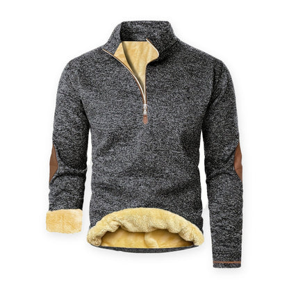 Trui heren in donkergrijs met teddyfleece voering, opstaande kraag en elleboogstukken, op witte achtergrond